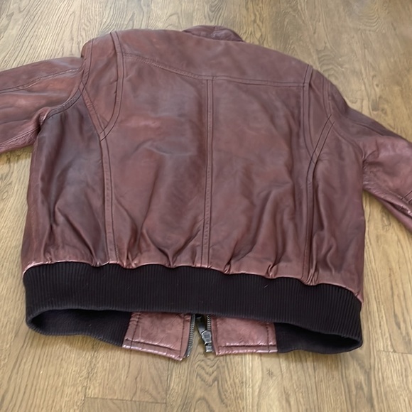 Andrew Marc Brown Leather Bomber - Picture 6 of 9